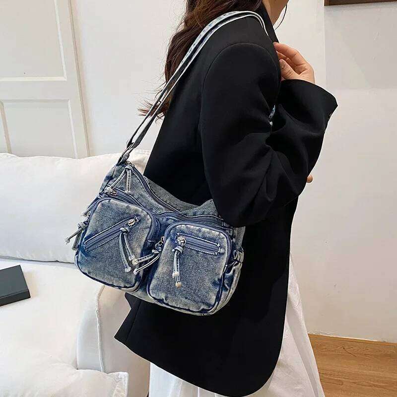 Women's Large Capacity Casual Crossbody Washed Denim Mailman Style Trendy Single Shoulder Bag Versatile Z260224