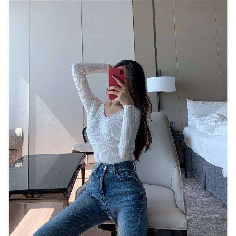 Autumn Winter Women Sweaters Casual Long Sleeve Knitted V Neck Pullover Sweater Femme Basic Solid Tops Fashion Clothes 26Li0224