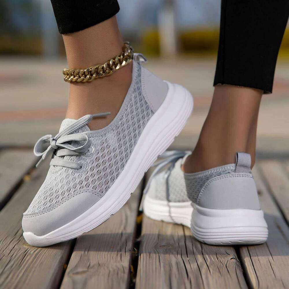 MAEDEF Women's Casual Soft Breathable Mesh Sneakers Outdoor Lightweight Comfortable Tennis Shoes for Female