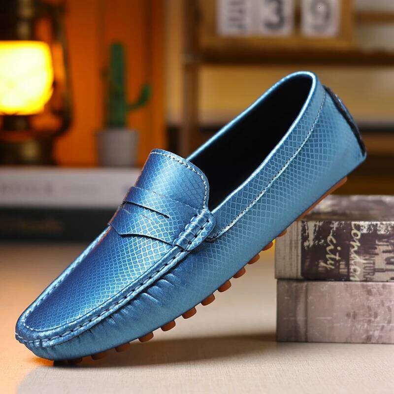 MAEDEF Men Outdoor High Quality Leather Casual Shoes 2024 New Lightweight Breathable Anti-slip Mens Fashion Comfortable Loafers