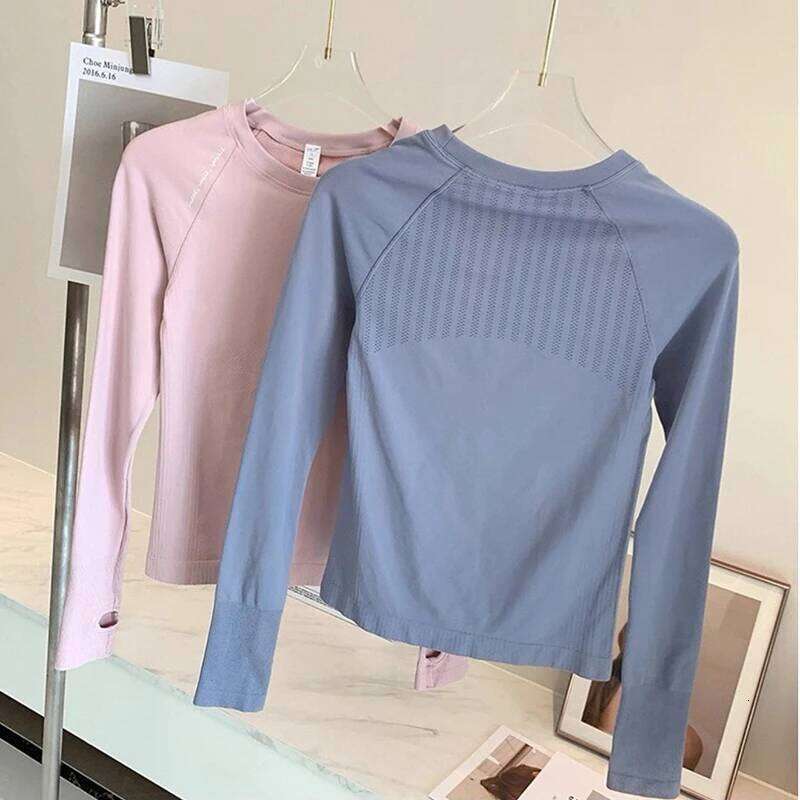Women's Slim Fit Long Sleeve Top round Neck Elastic Sports Fitness Breathable T-shirt for Autumn Winter Yoga Clothes 26Y0224