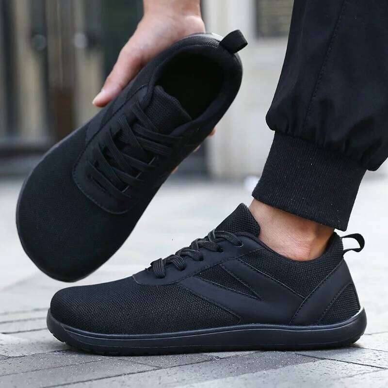 2025 Toe Shoe Barefoot Casual Wide Sneakers Last Fashionable Canvas Board Breathable Mesh Men's Flat Shoes