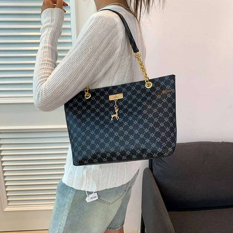 Summer High Quality PU Leather Fashion Large-capacity Shoulder Armpit Women's Bag Work Student Travel Female Retro Handbag Tote Z260224