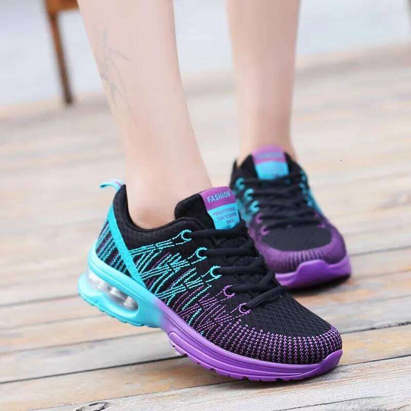 Women's Explosive Street Trendy with Unique Grid Design Breathable and Comfortable Outdoor Walking Training Shoes