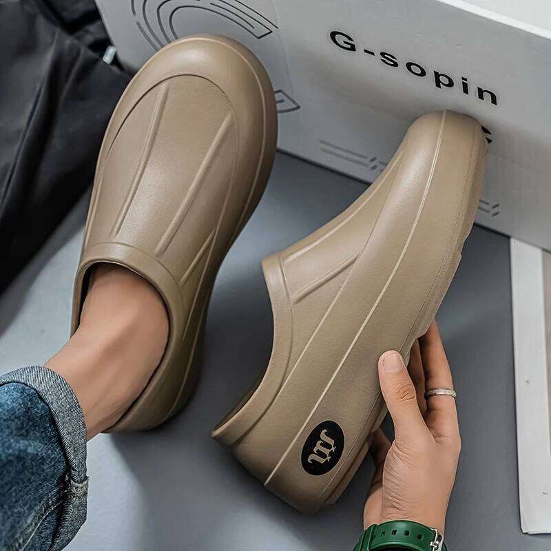 Professional Chef's Shoes Are Anti Slip Waterproof Oil Resistant High End Kitchen Specific Summer Odor Proof for Men Slippers