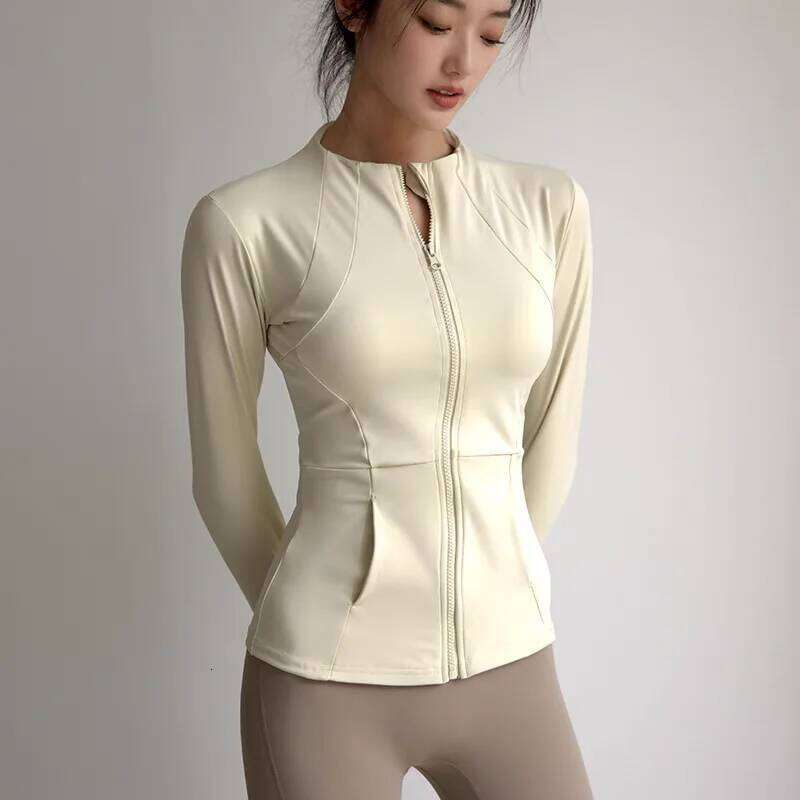Women's Slim Fit Long Sleeve Sports Zip Fitness Yoga Workout Running Cardigan Warm Gym Activewear Training Coat 26Y0224