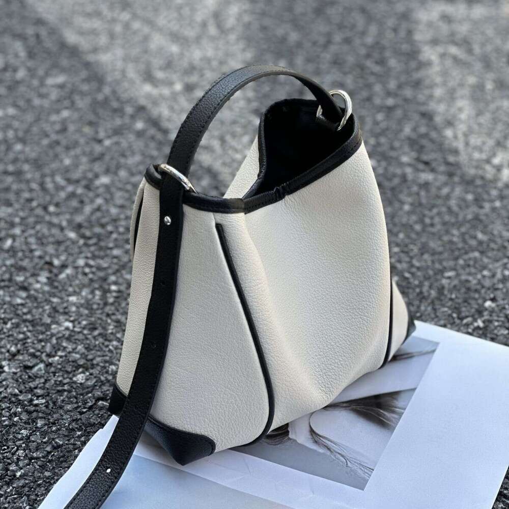 New Genuine Leather Cross Border Casual Work Commute Crossbody For Women Fashionable Autumn And Winter Vintage Tote Bag Stylish Shoulder Bag High Qual