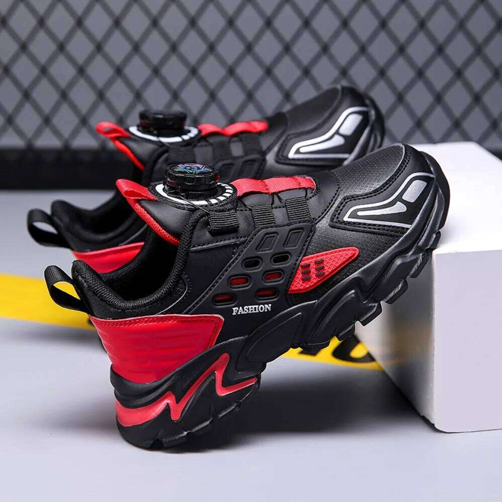 Men New Spring and Autumn Seasons Breathable Sports Casual Youth Fashion Men's Shoes sneakers 26W0224