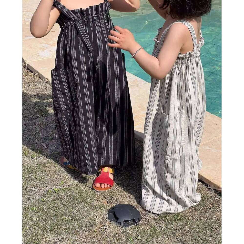 Girls' Rompers With Vertical Stripes And Double Pockets New Fashion Casual Shoulder Pants For Summer Loose Baby Kids Jumpsuit 26H0224