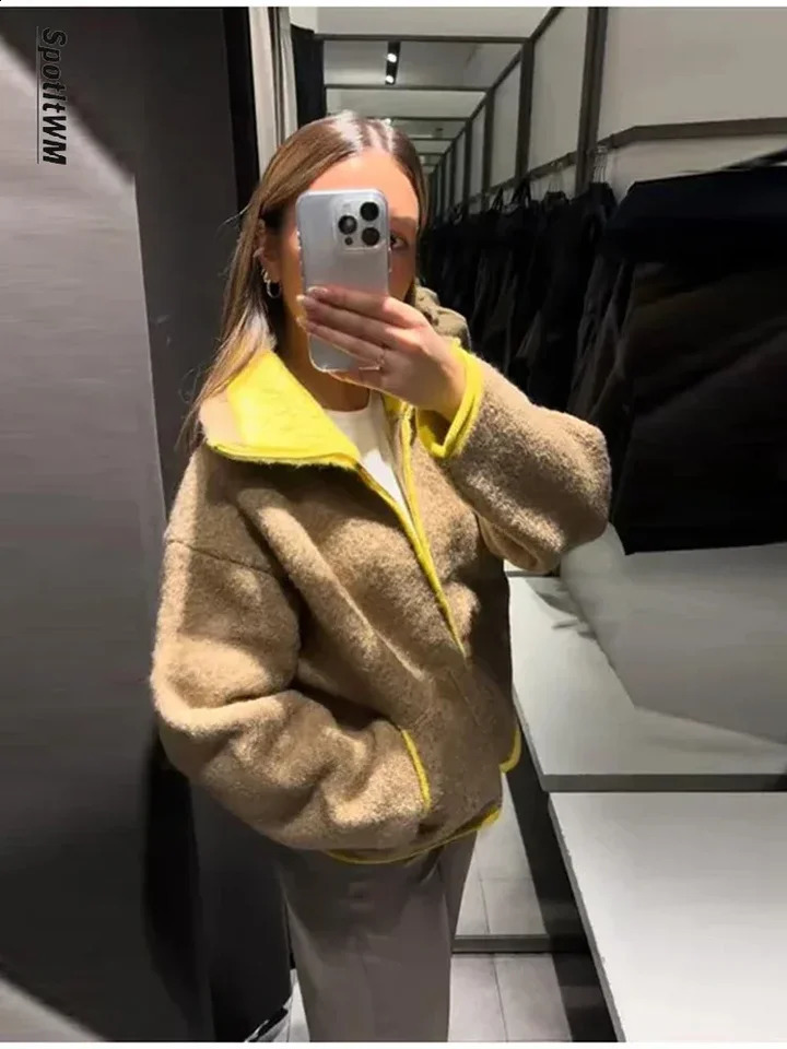 Khaki Plush Fashion Zipped Coat Women Chic Stand Collar Pocket Loose Short Sweater Cardigan Lady Commute Street Outerwear 260126