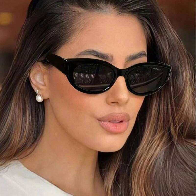 Fashion Cat Eye Sunglasses Vintage Brand Designer Sun Glasses Female Multi Classic Outdoors Eyewear UV400 Gafas De Sol 26W0224