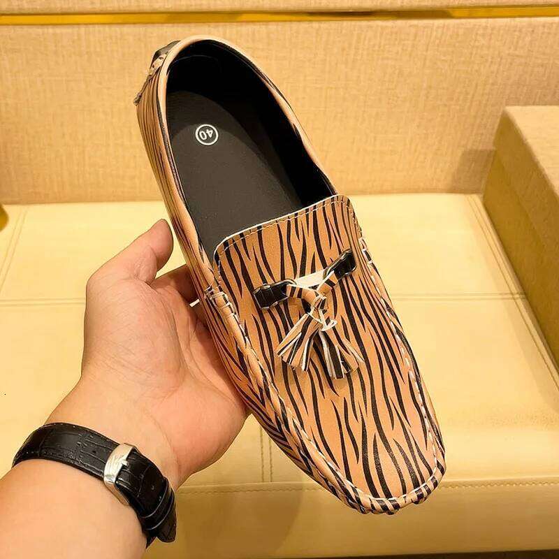 MAEDEF Men's Loafers Big Size 38-48 Soft Comfy Slip-on Mens Casual Leather Moccasin White Driving Men Shoes Footwear