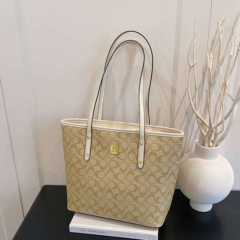 Stylish Popular Women's Crossbody Leather Messenger Bag Shoulder Tote Handbags For Fashion Ladies By Famous Z260224