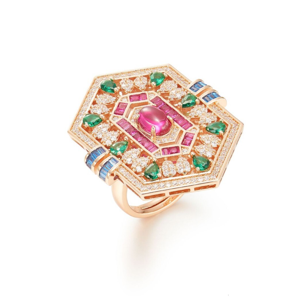 Ring Corundum Diamond-Shaped Square Ring, Gold-Plated Ring, Contrasting Colors, Heavy-Duty Ring , High-End Vintage Women's Ring