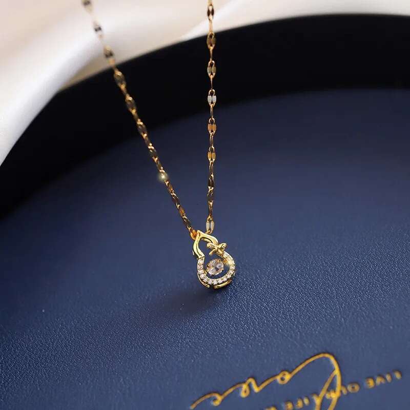 Super Shiny Elegant Gourd Necklace Micro-Inlaid With Diamonds Light Luxury Necklace For Women