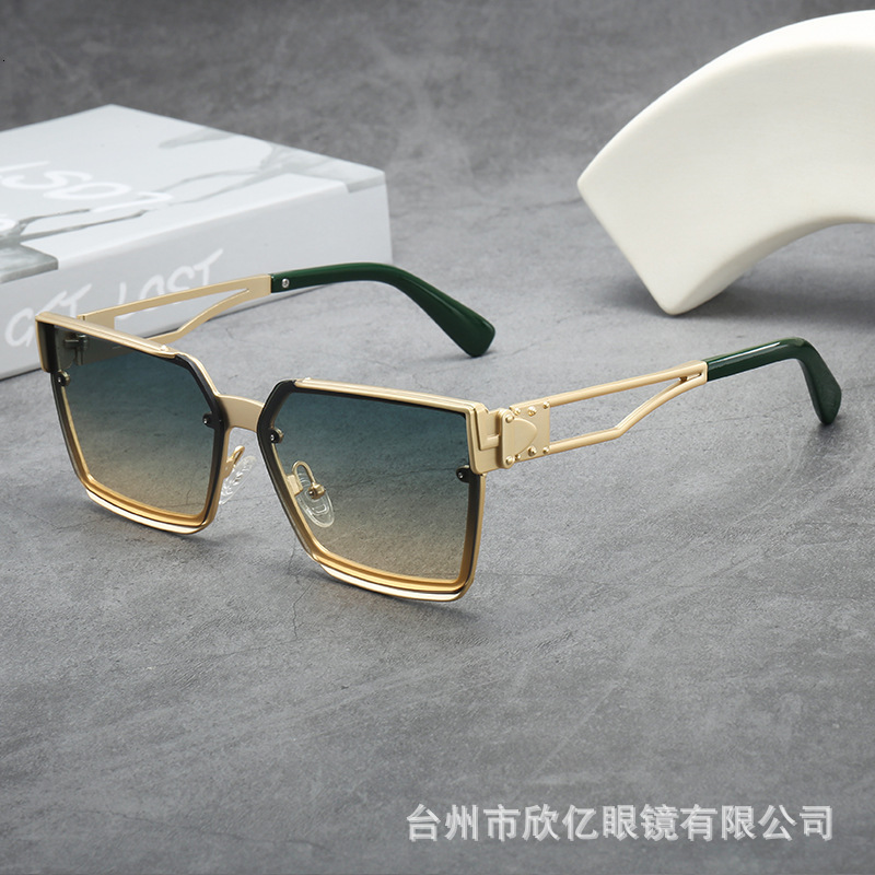 Luxury Brand Designer Sunglass New European And American Fashion Square-Frame Metal Sunglasses, Large-Frame Sunglasses, Trendy Sunglasses For Men And 
