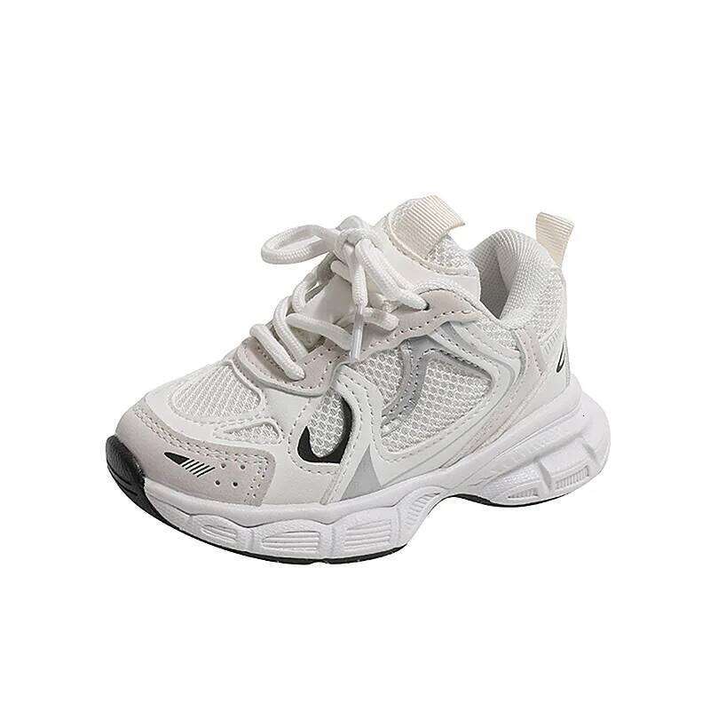 Kids Casual Sports with Thick Soles Boys Girls Fashion Versatile Sneakers 2024 New Children Mesh Breathable Running Shoes 26W0224