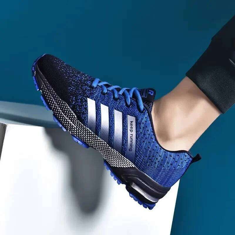Men's Explosive Street Eye Catching Design Board with Unique Color Matching Breathable Comfortable Anti Slip Walking Shoes