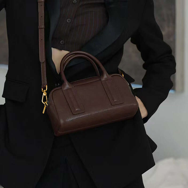 Luxury Shoulder Bags Boston Made Of Top Layer Cowhide Genuine Leather Vintage Fashion Handbag Bowling Bag Shoulder And Crossbody Small Square For Wome