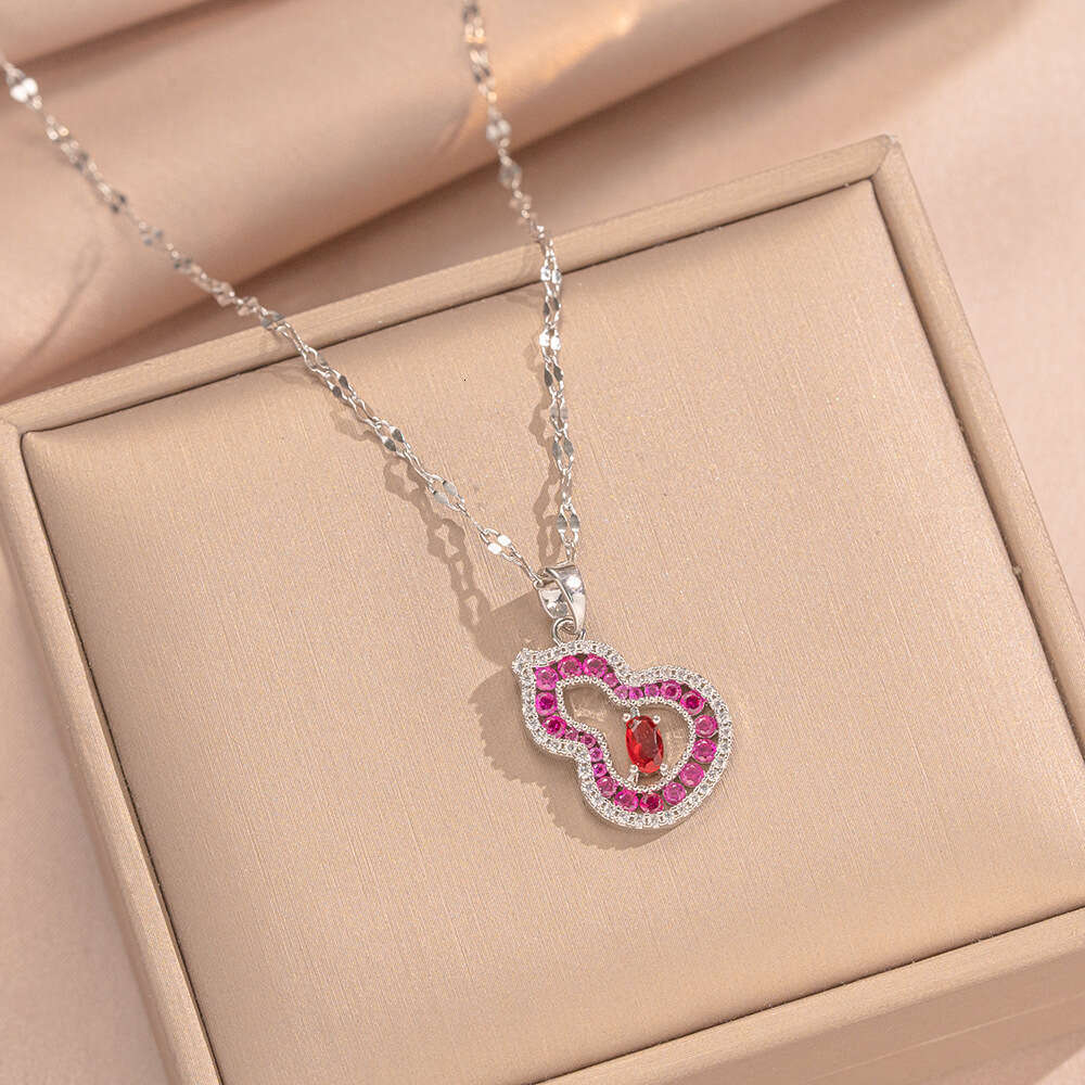 Hollow Gourd Necklace Vintage Light Luxury Sweater Chain Casual And Versatile Accessory