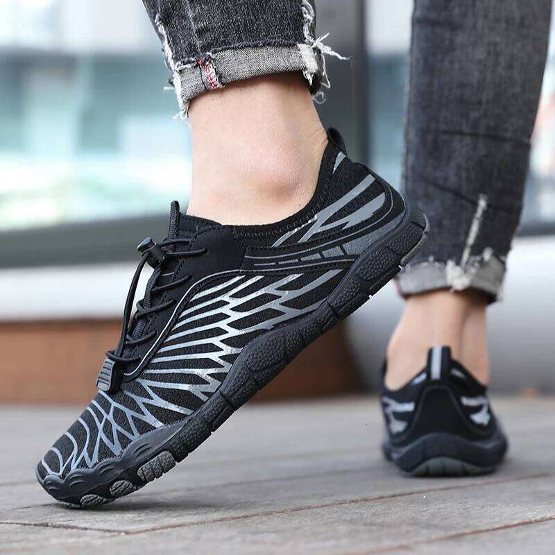 Quick Drying Beach Water Shoes New Unisex Swimming Aqua Slippers Barefoot Surfing Upstream Sneakers Seaside Summer