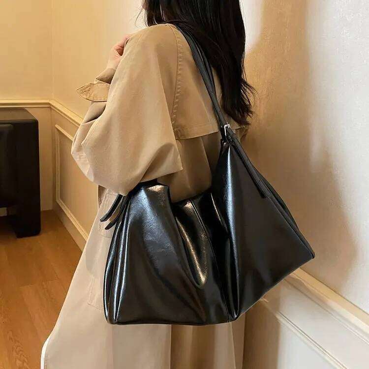 Tote handag 2025 autumn and winter new women's fashion trend Korean-style commuting large capacity shoulder bag Z260224