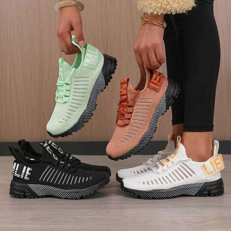 Urban Step Premium Lightweight Running Men Breathable Mesh Cushioning Technology Shoes for Women Sneakers