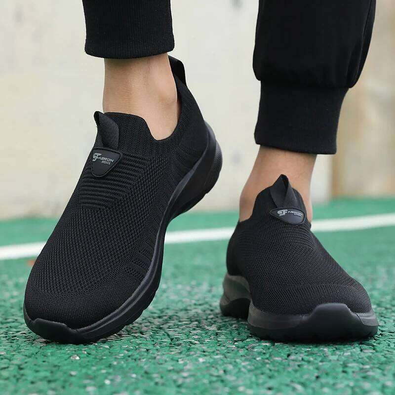 Men's Slip on Knit Comfort Breathable Mesh Flats Lightweight EVA Sole Outdoor Sport Tennis Shoes Fashion Sneakers