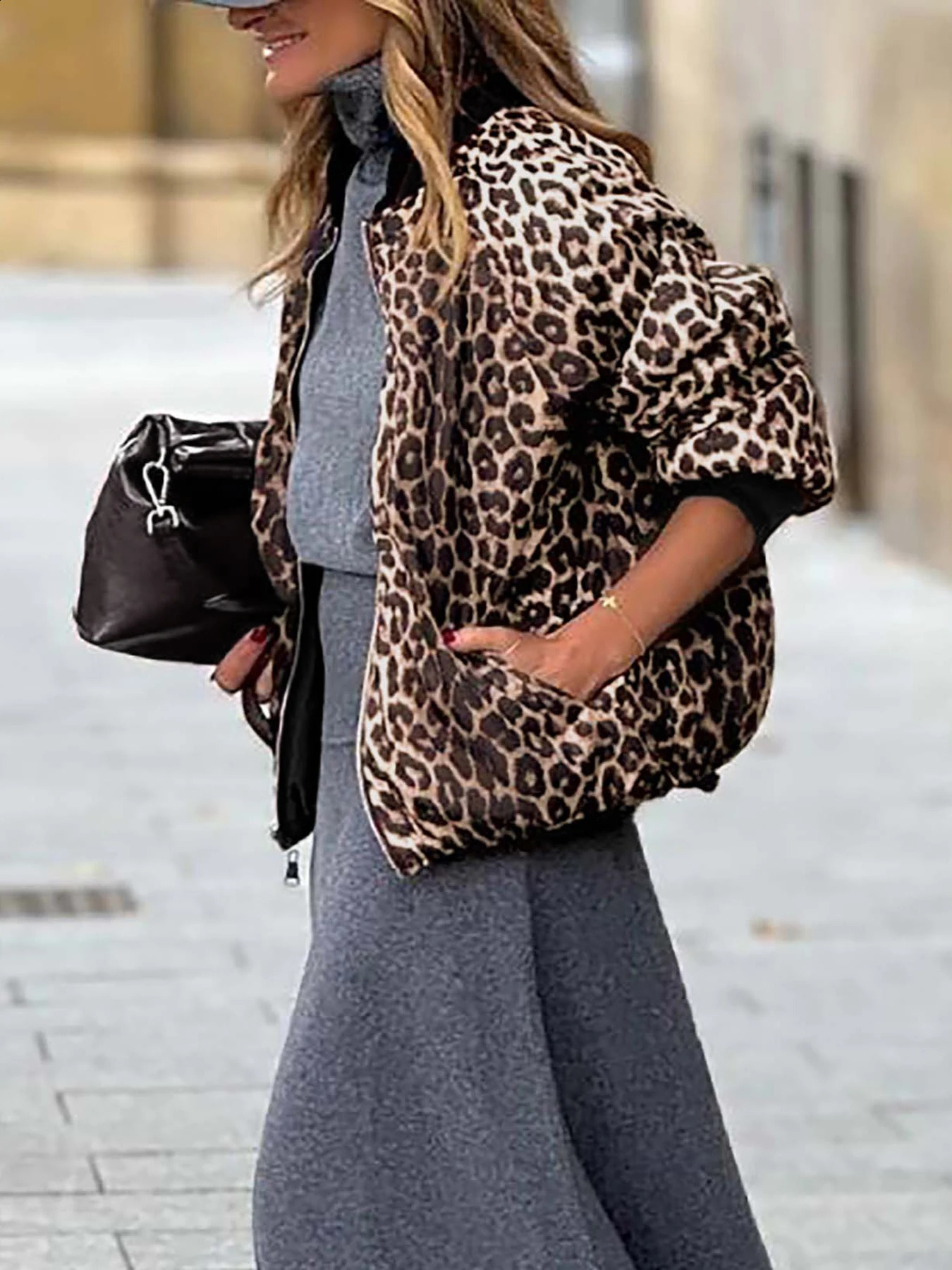 Beautiful reversible womens jacket baseball collar with side pockets and zippered placket leopard print 766 260126