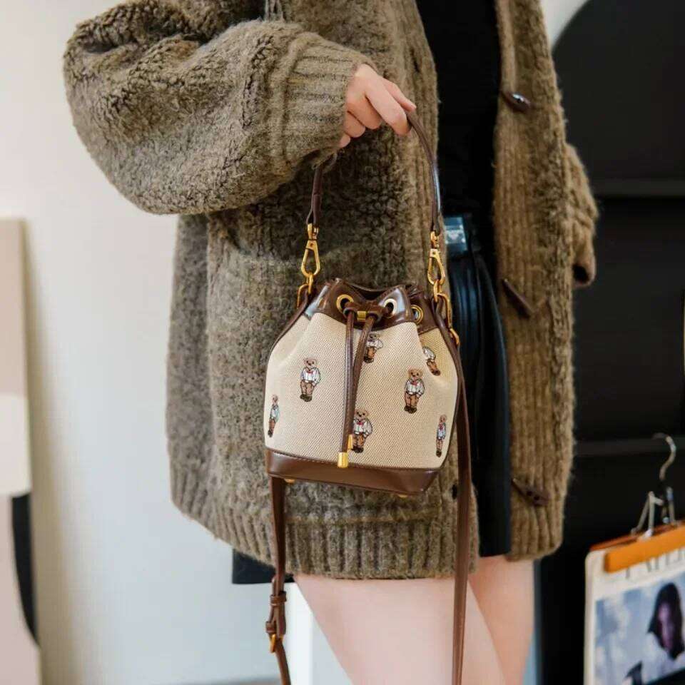 Drawstring Bucket Women's Crossbody Messenger Large Capacity Handheld Shoulder Armpit Bag