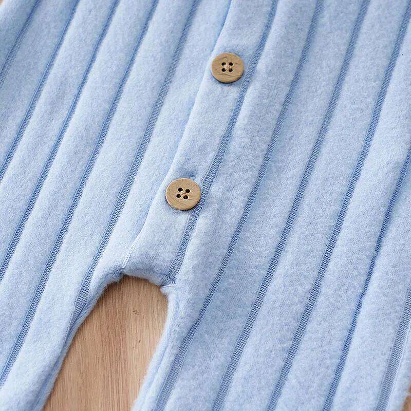 Autumn and Winter Comfortable Blue Baby Onesie Free Hat Included Toddler Jumpsuit Soft Casual Lovely Bear Newborn Knitted Trendy 26Y0224