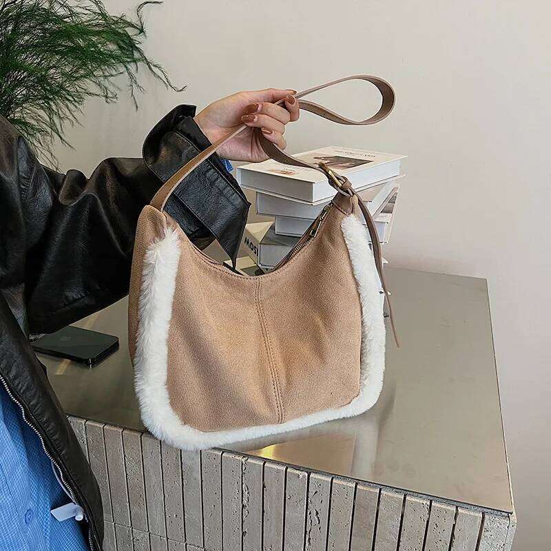 New Shopping Crossbody for Women Faux Suede Simple Texture Shoulder Bags Fashionable Winter Fluffy Casual Commuting Bag Z260224