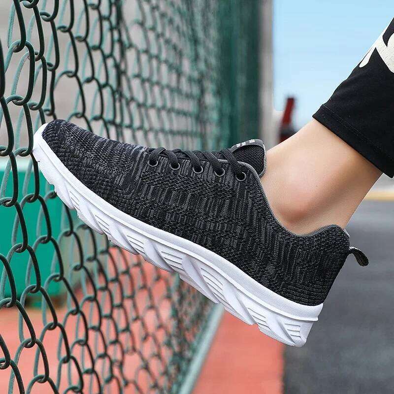 Sneakers Men Running Knit Fashion Lightweight Trainers Breathable Walking Shoe Casual High Quality Athletic Shoes