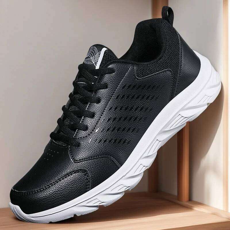 MAEDEF Running Man Sports Anti Slip Men's Sneakers Lightweight Vulcanized Casual Skateboard Men Shoes