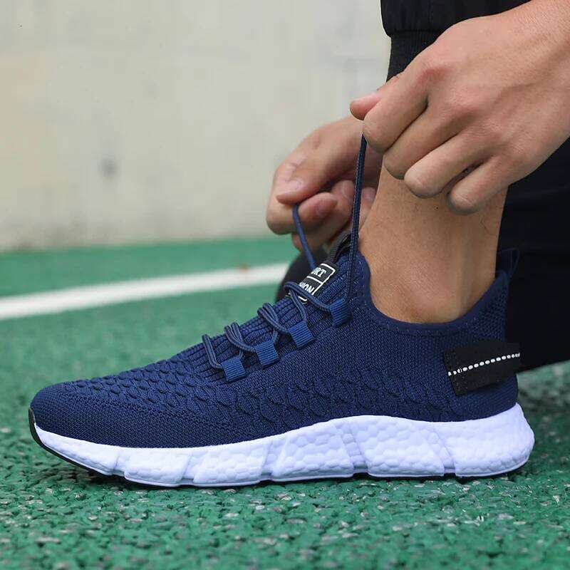 Hot Sports Fashion Men's Breathable Lightweight Running Shoes 2025 New Men Women Casual Walking Sneakers Tenis Feminino