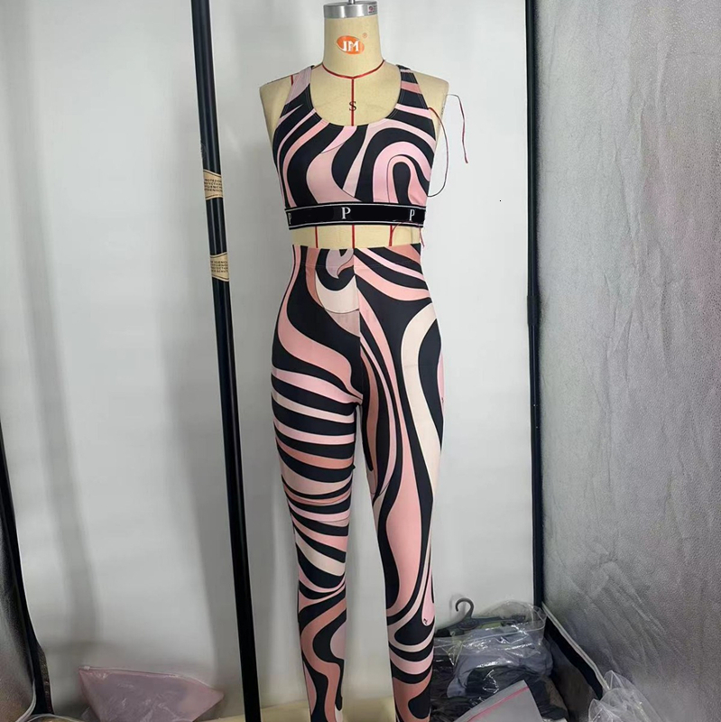 Spring And Summer Designer Tracksuits For Womens 2 PCS Yoga Two Piece Set High Waist Tanks And Slim Pants Sports Outfits