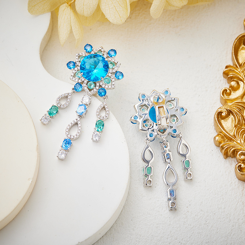 Earrings New Cross-Border Petal Earrings, Gold-Plated Earrings, Celebrity Style Earrings, High-End Evening Dress Floral Tassel Earrings