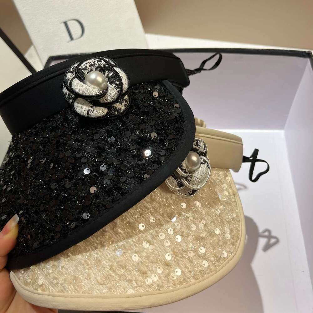 Camellia flower pearl drop cap Ultraviolet protection function Summer vacation and party-specific hat
