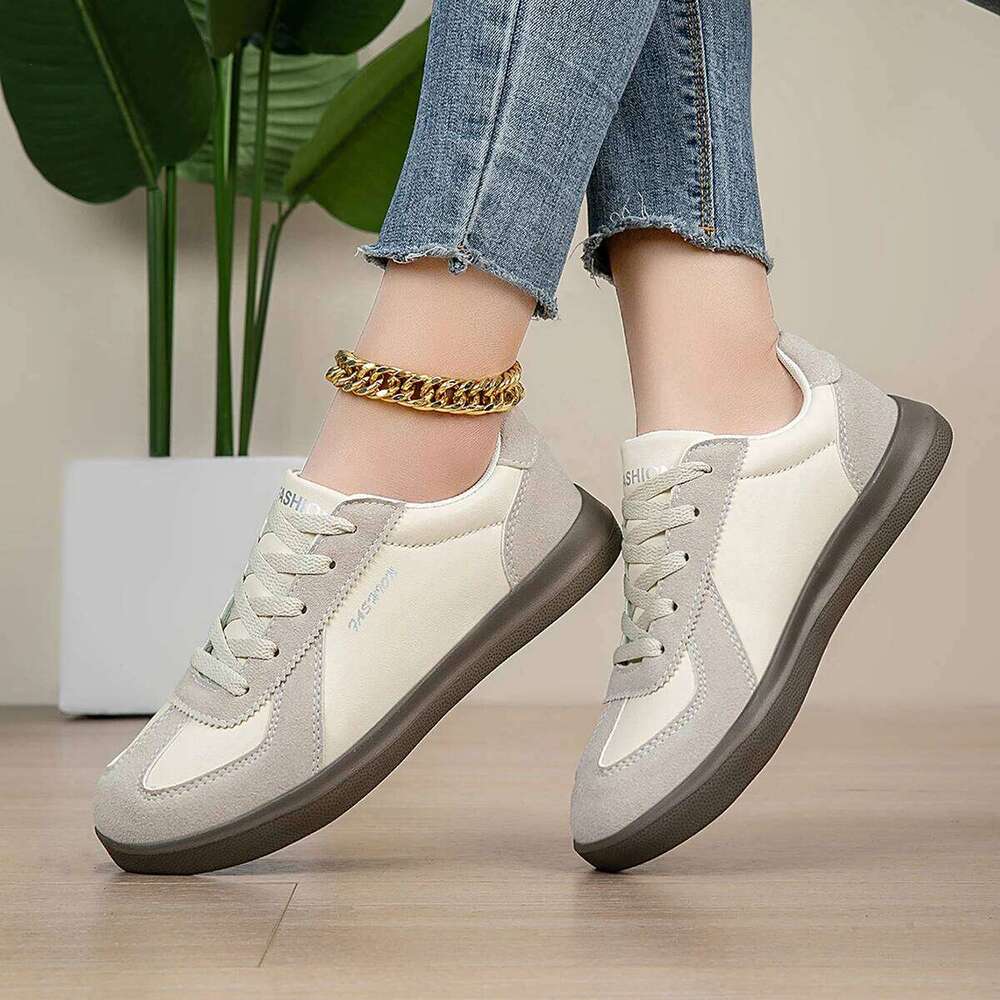 Sneakers Women Retro Round Head Soft PU Leather Spring Versatile Breathable Lightweight Sports Shoes for Couples