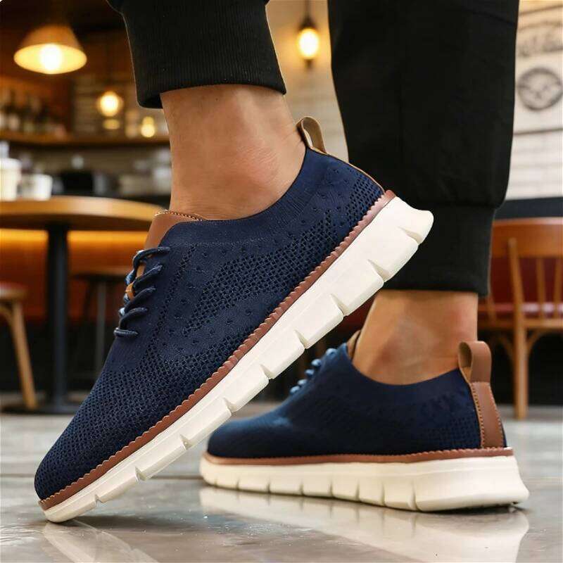 Men's Outdoor Casual Mesh Breathable Knit Lightweight Anti-Slip Sole Comfortable Walking Shoes 2025 Sneakers Men