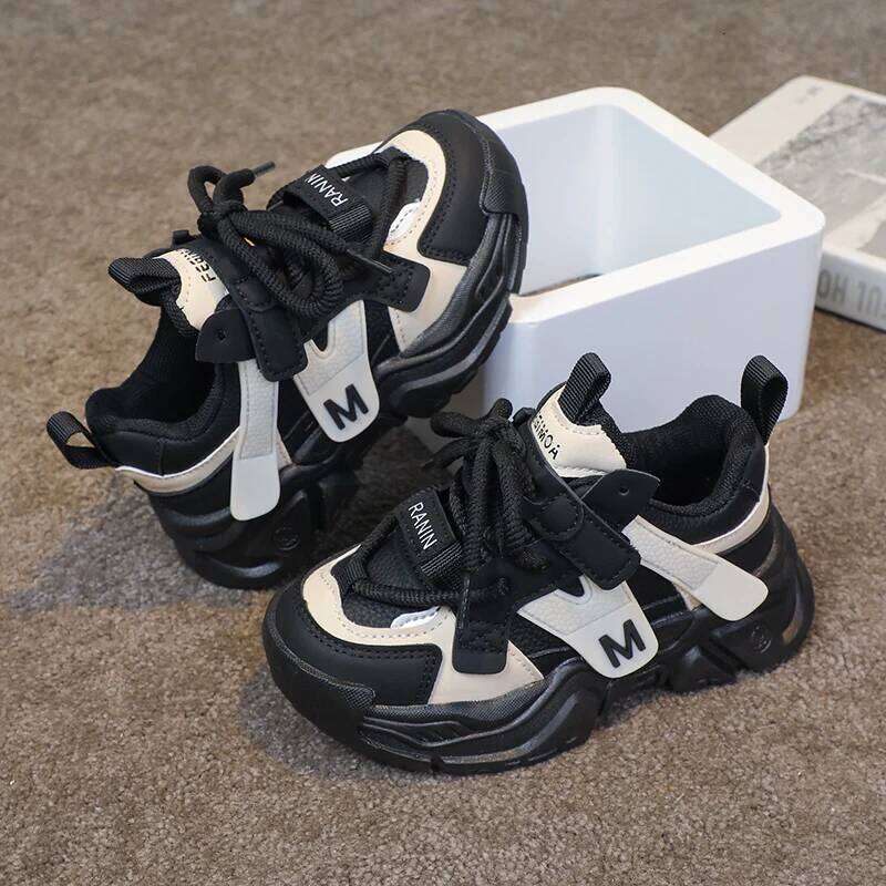 Children Cool Chunky New Design Sports Shoes Sneakers for Girls and Boys 26W0224