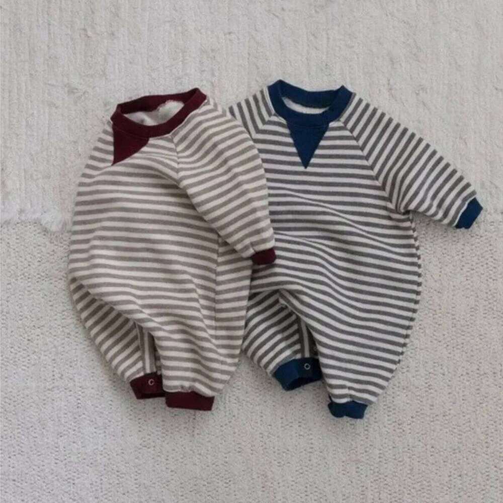Infant Boy Girl Casual Striped Jumpsuit Plus Velvet Thick Toddler Warm Clothes Winter New Baby Long Sleeve Fleece Romper 26H0224