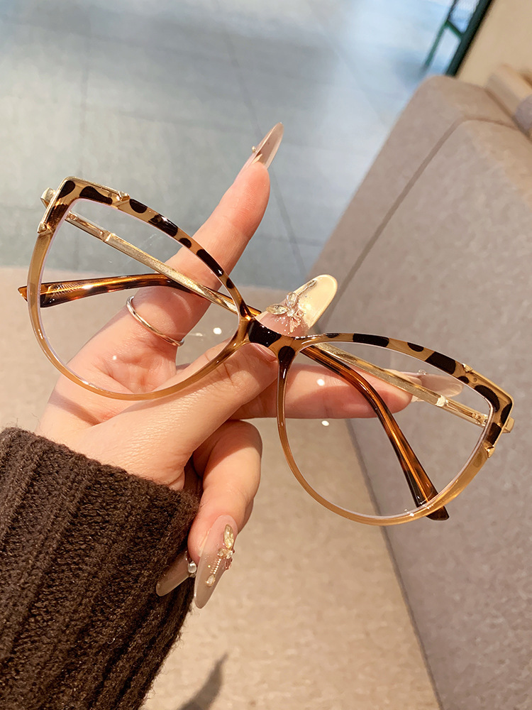 2026 Summer New Ultra-Light Plain Versatile Cat Eye Glasses For Women With Myopia, Can Be Fitted Prescription Or Non-Prescription Lenses Frame