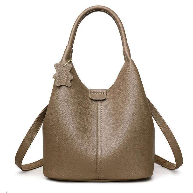 2025 French Women's Handbag PU Shoulder Casual Versatile Tote Soft Leather Stylish Crossbody Bag For Women Z260224