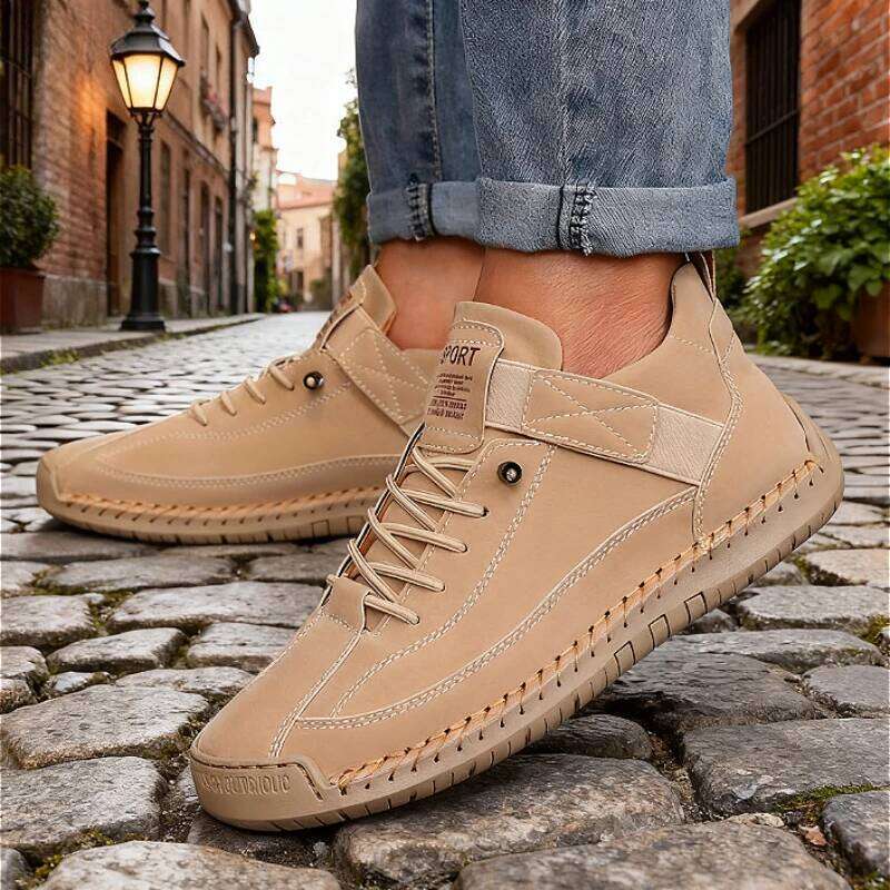Men's Mid Top for Spring British Style Retro Anti Slip Loafers Soft Soled Handmade Leather Casual Flat Men Nude Boots 2025
