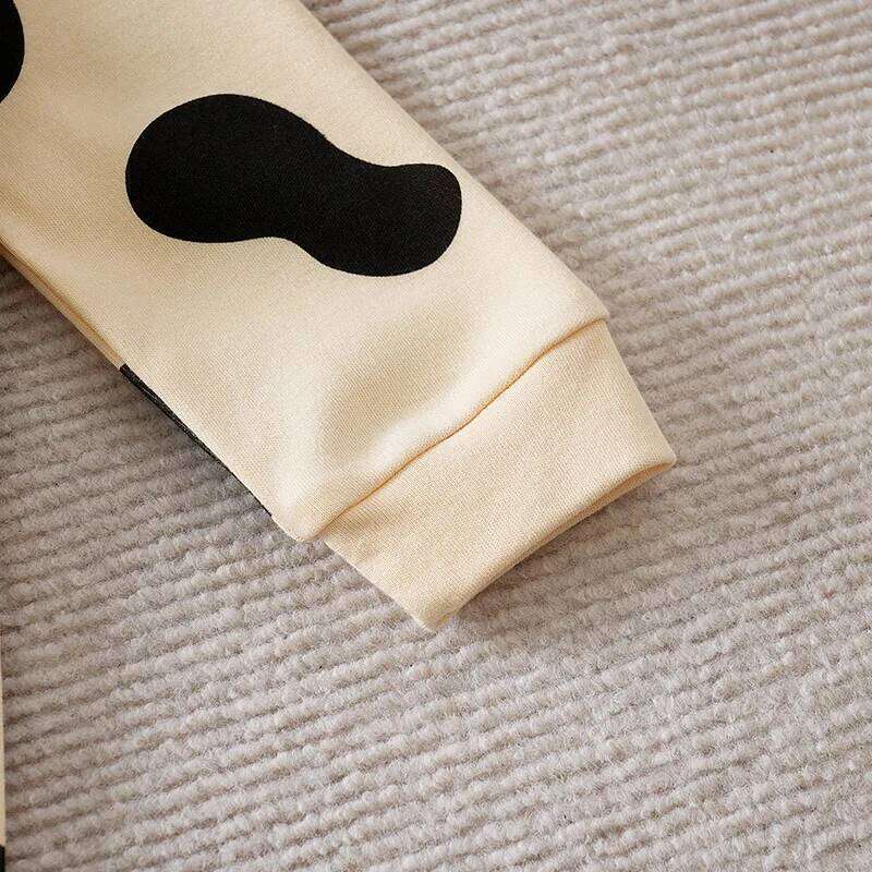Newborn Baby Boys Fashion Spring autumn cotton Clothes Long sleeves and Round Collar 3D Cow print Jumpsuit 0-12 months 26H0224