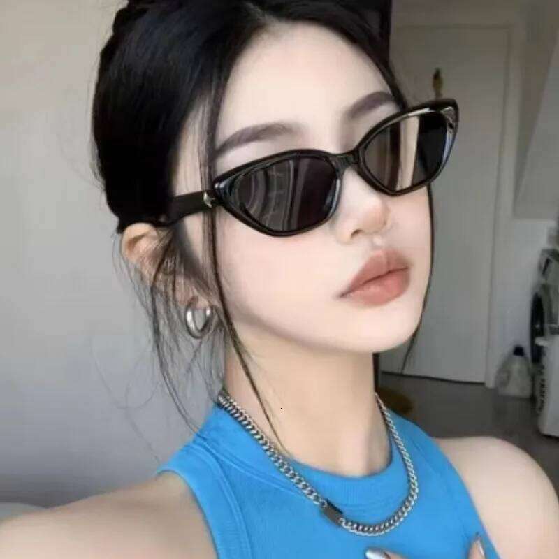 Retro Cat Eye Women's Luxury UV400 Fashion Outdoor Sunglasses 26W0224