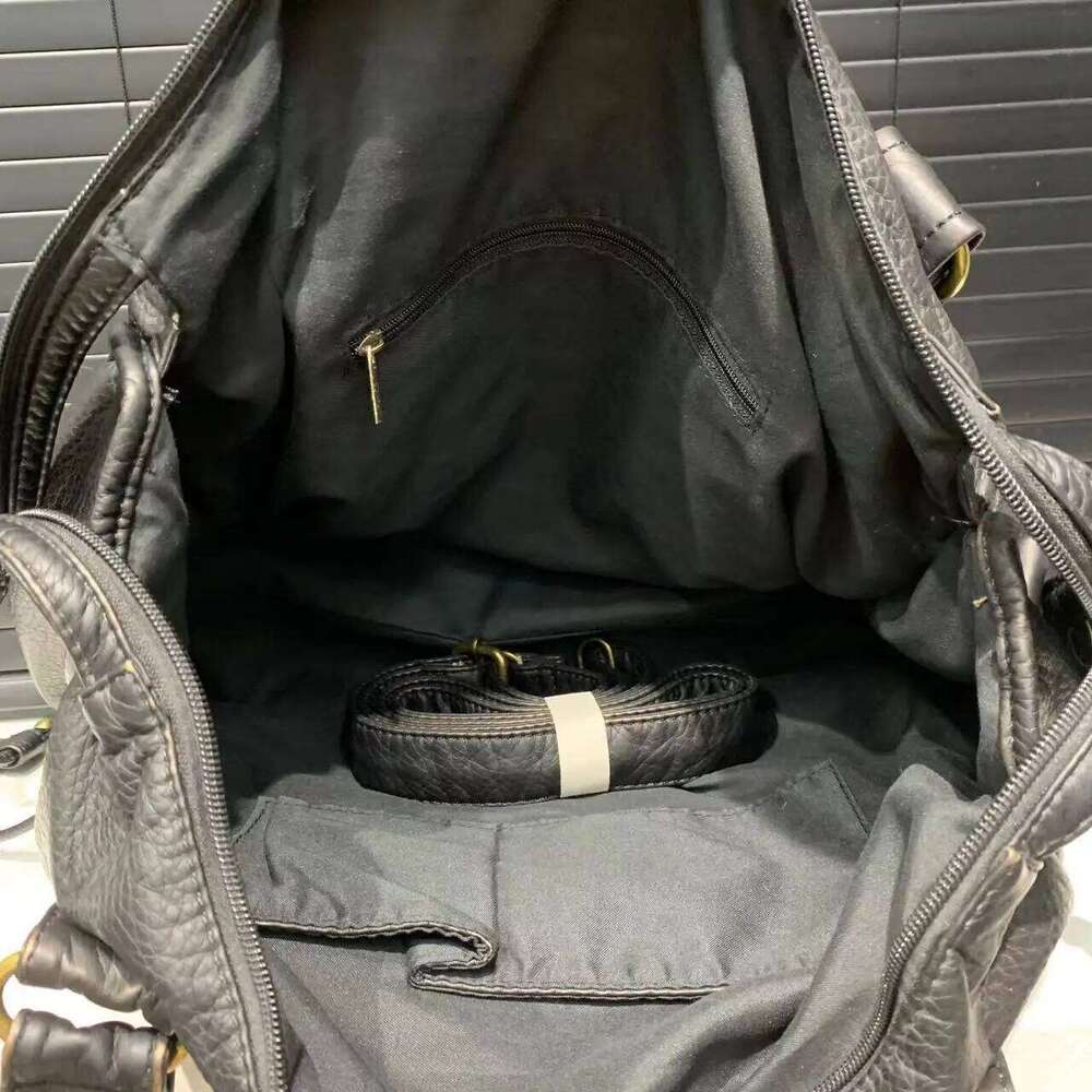 Y2K Spicy Girl One Shoulder Crossbody Vintage Washed Soft Leather Motorcycle Large Capacity Bag Z260224