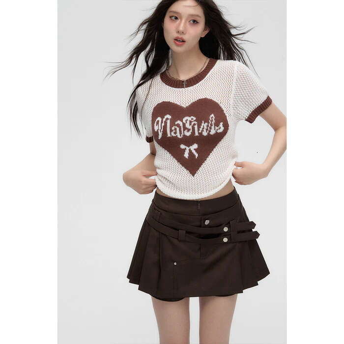 American-Style Y2k Hollow-Out Heart-Shaped Knit Top, Short-Sleeved, Sexy, Slim-Fit, Niche, High-End Feel Top