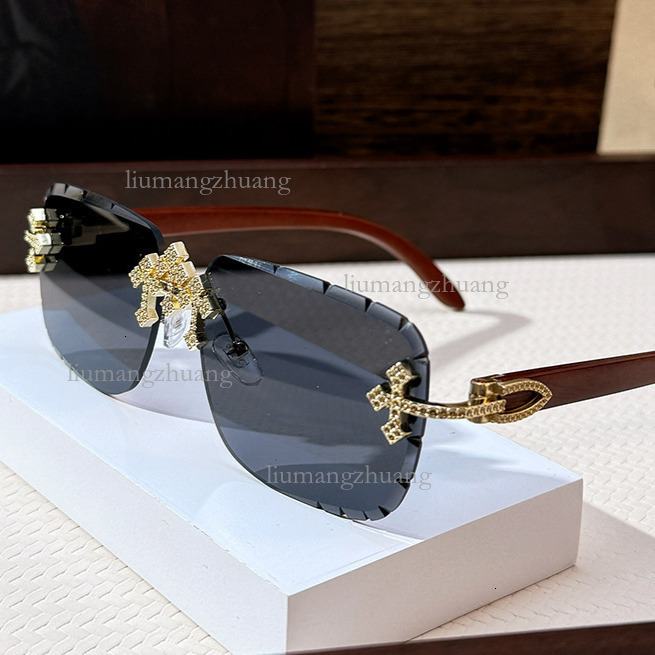 2026 New Luxury Designer Men's Sunglasses Fashion Metal Cross Starry Sky Diamond Frameless Women's Premium Vacation Sunglasses Wood Leg Outd